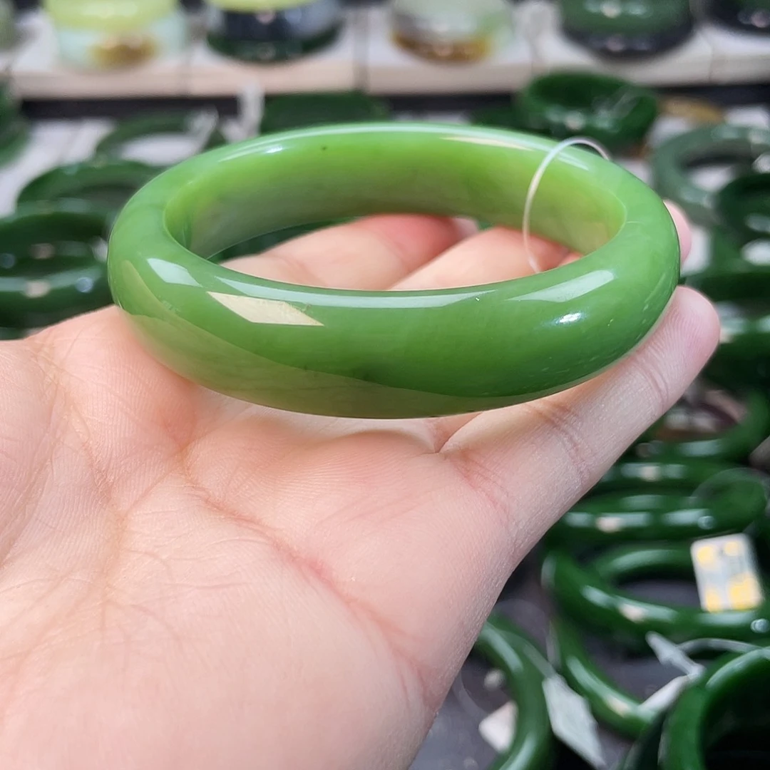 和田玉（碧玉）手镯未镶嵌