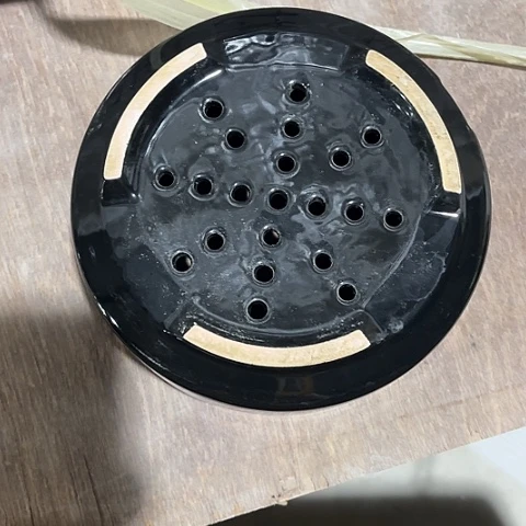 微瑕，不能明火，口径17高7，2个蒸屉