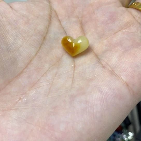 未镶嵌蜜蜡裸石吊坠