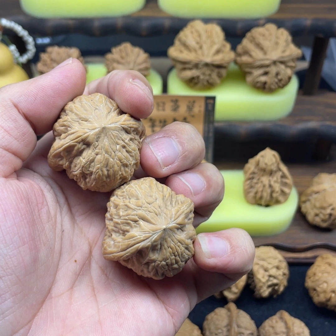 ****吊坠文玩核桃铁锤