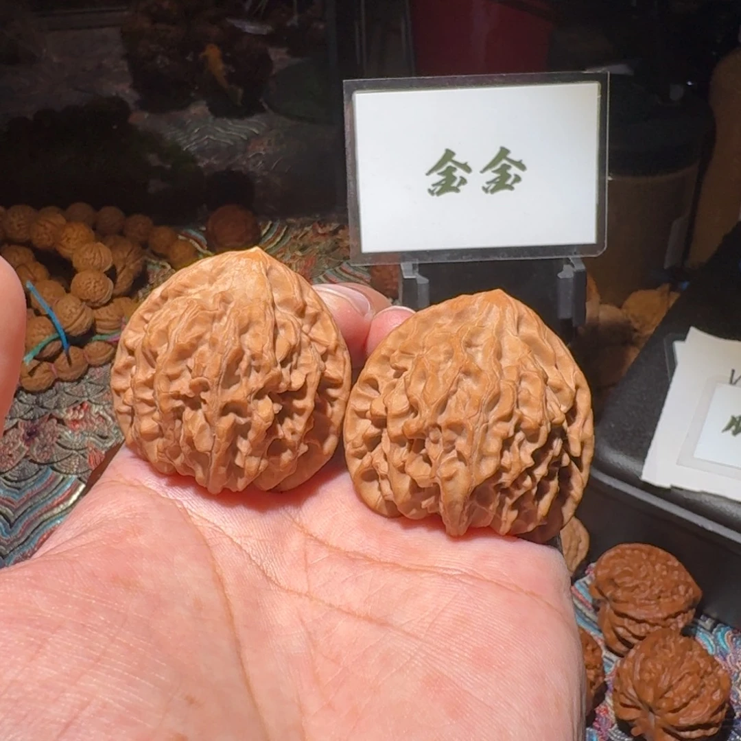 把件文玩核桃1576龙门涧，尺寸42 39 41