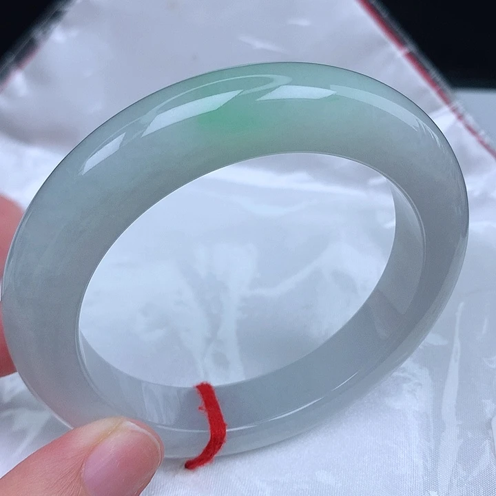 未镶嵌手镯翡翠天然