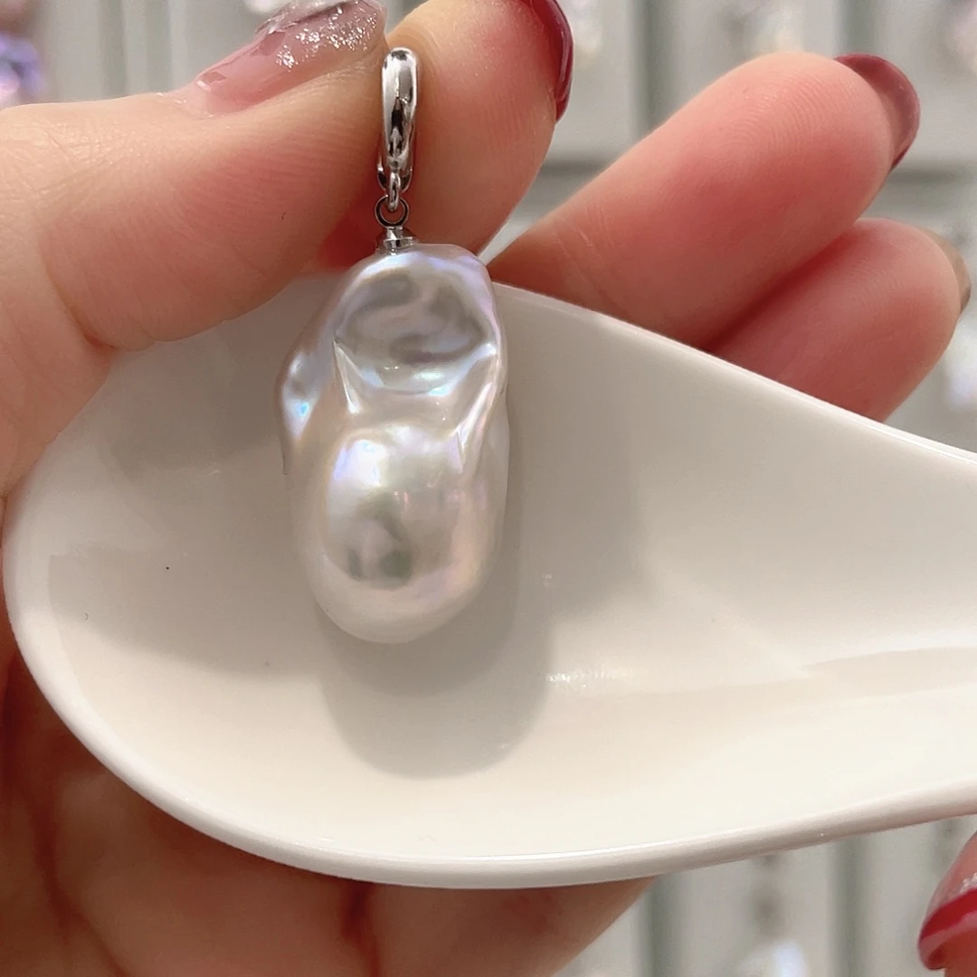 未镶嵌颈饰淡水珍珠