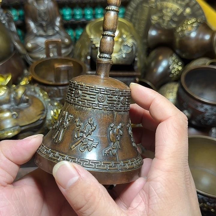 铜器摆件收收藏藏