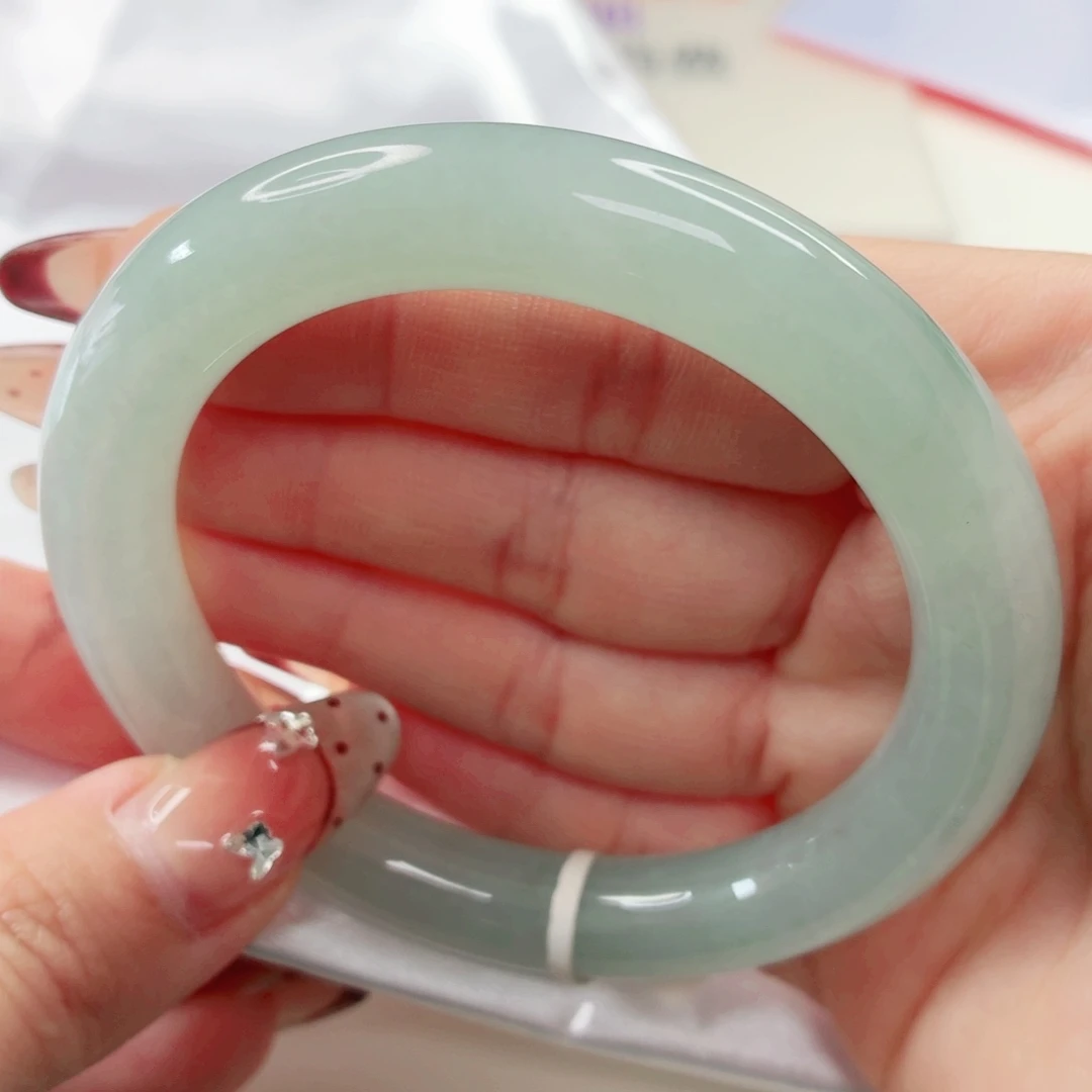 翡翠未镶嵌手镯57x515