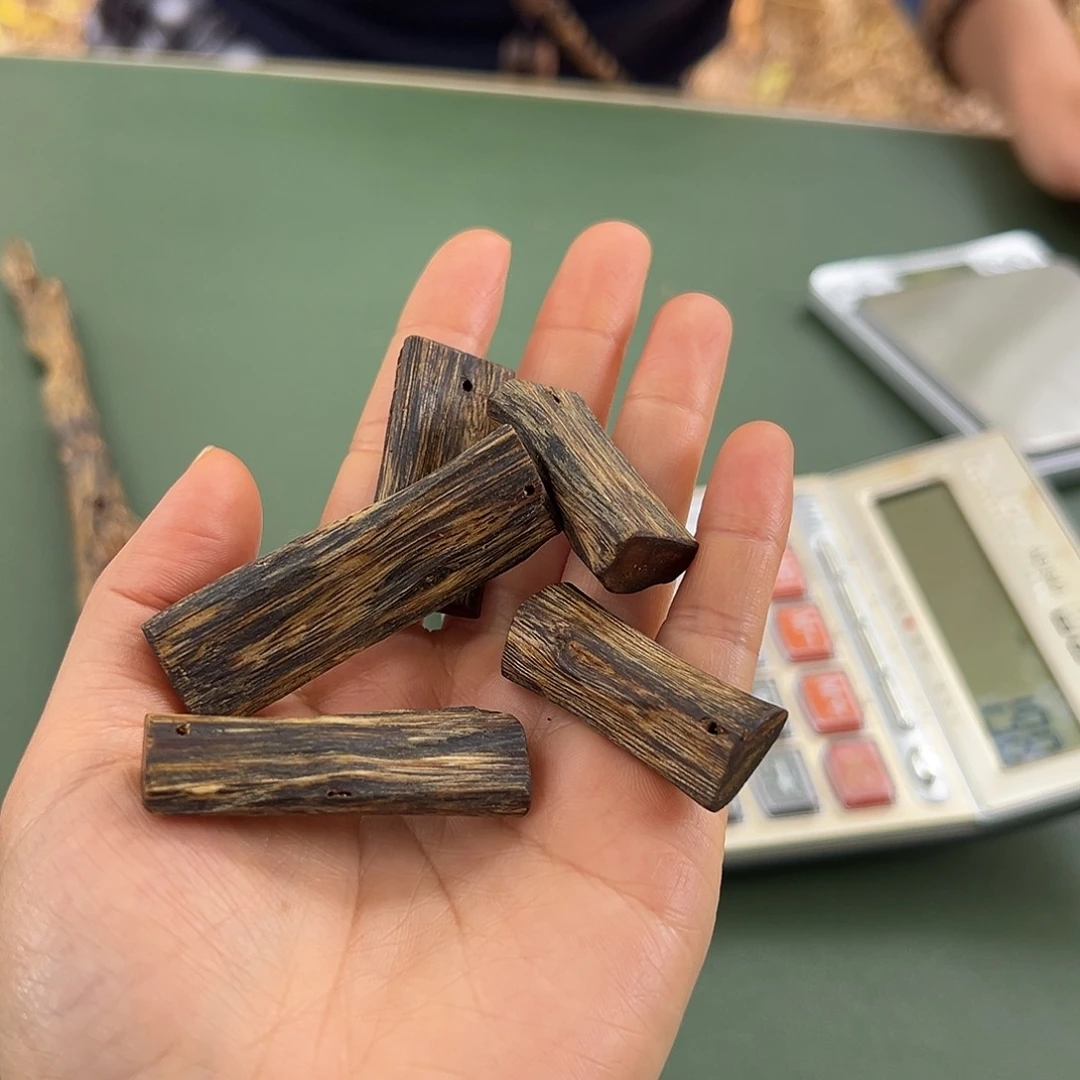 沉香吊坠勺子牌多样性发一个