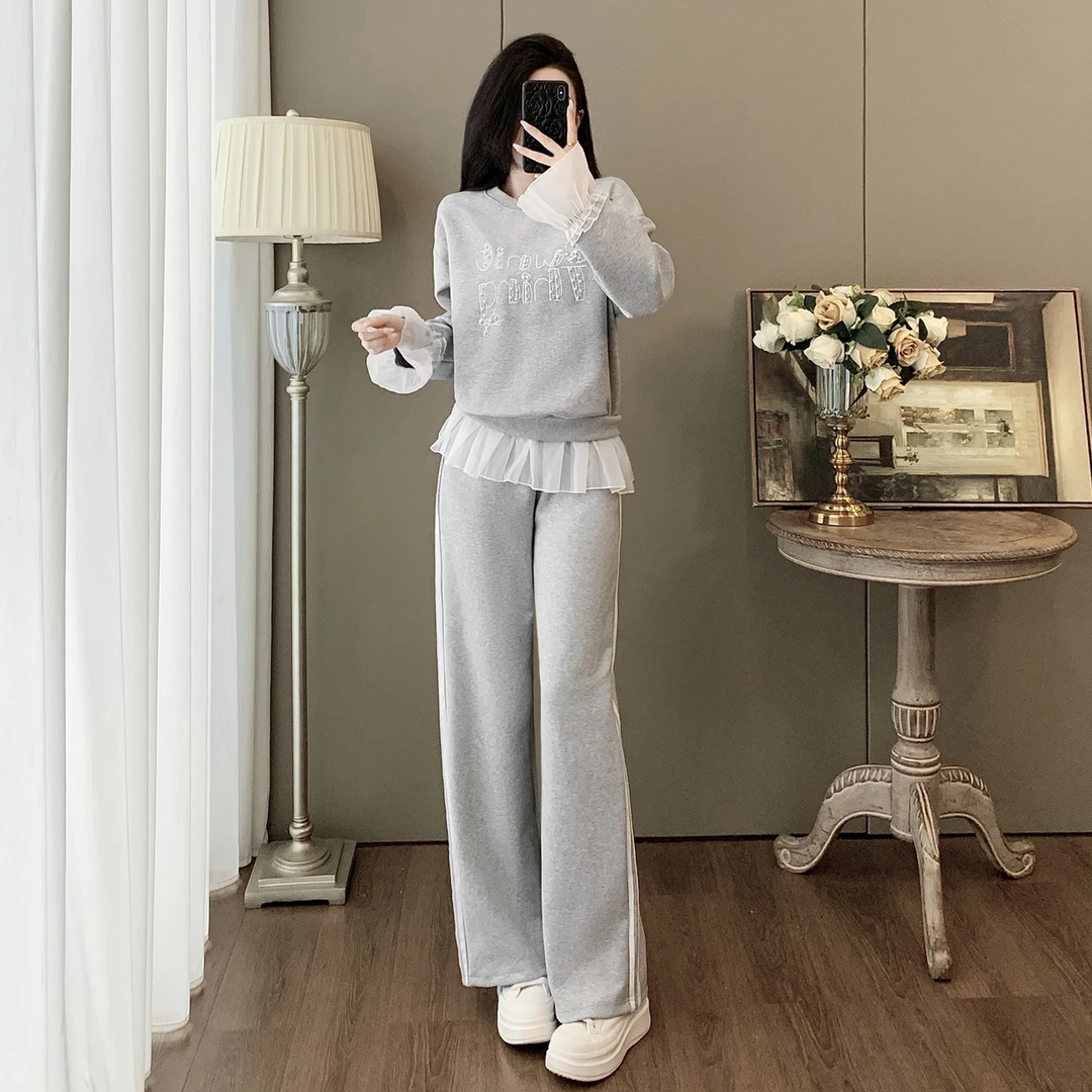 秋装女款爆款2025新款宽松显瘦洋气减龄运动休闲韩版卫衣两件套装