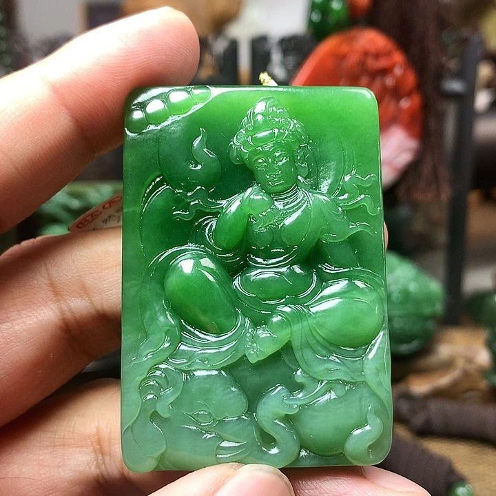 爱***仇和田玉（碧玉）未镶嵌颈饰