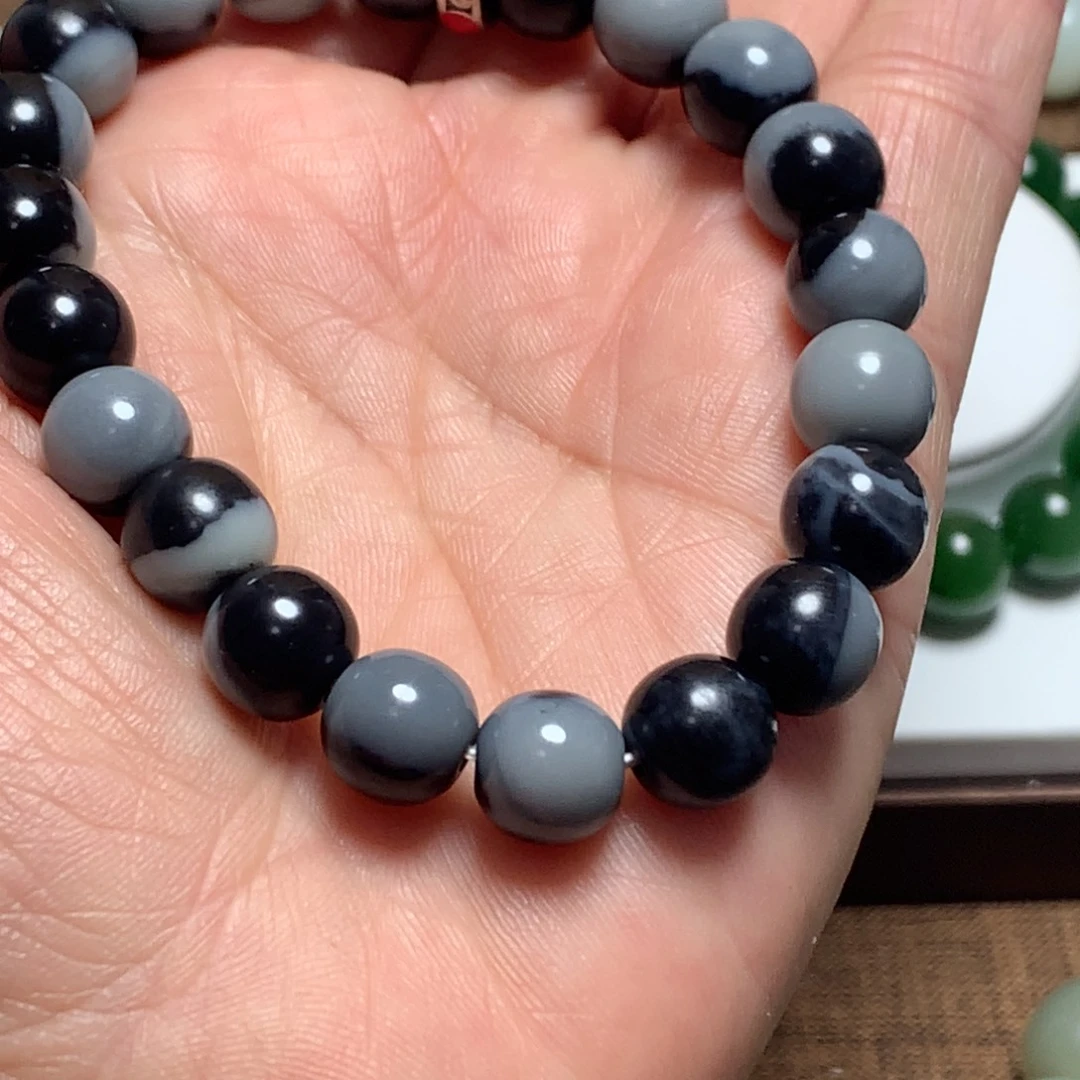 人***云和田玉（糖玉）未镶嵌手链