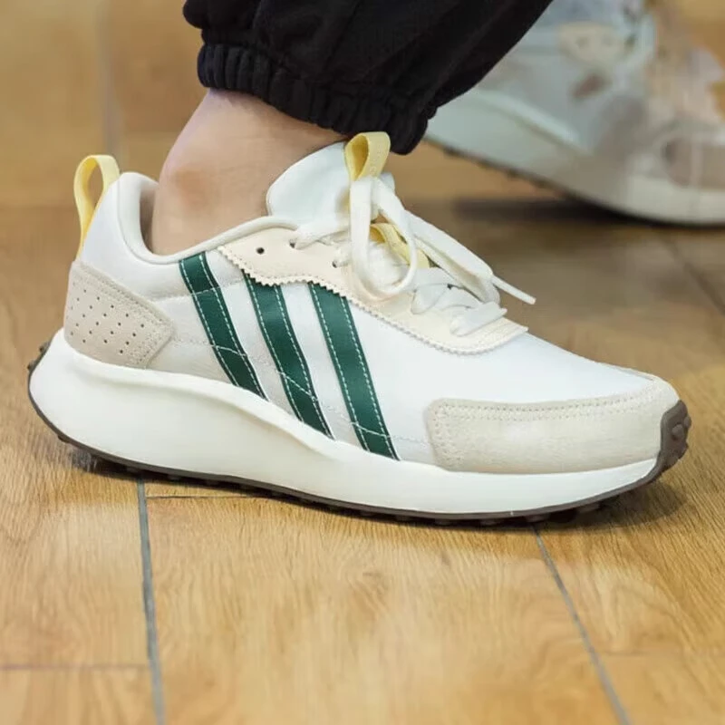 阿迪达斯（adidas）男女运动鞋透气休闲鞋 IE5542