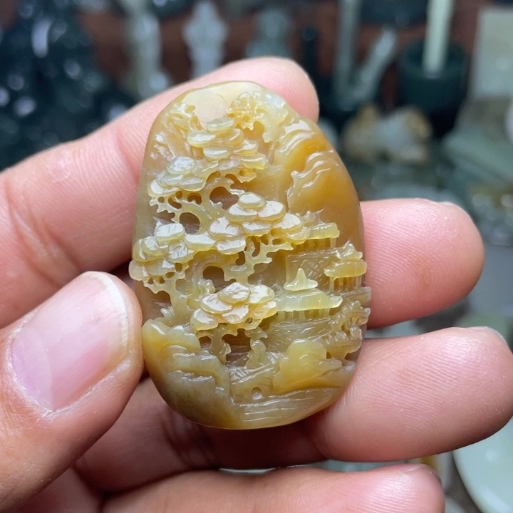 和田玉颈饰未镶嵌