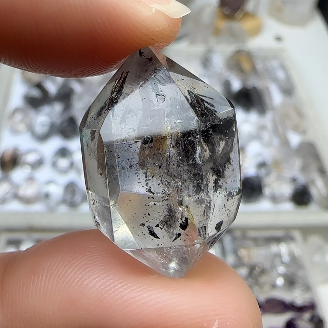 未镶嵌水晶珠宝半成品闪灵双尖随形散墨