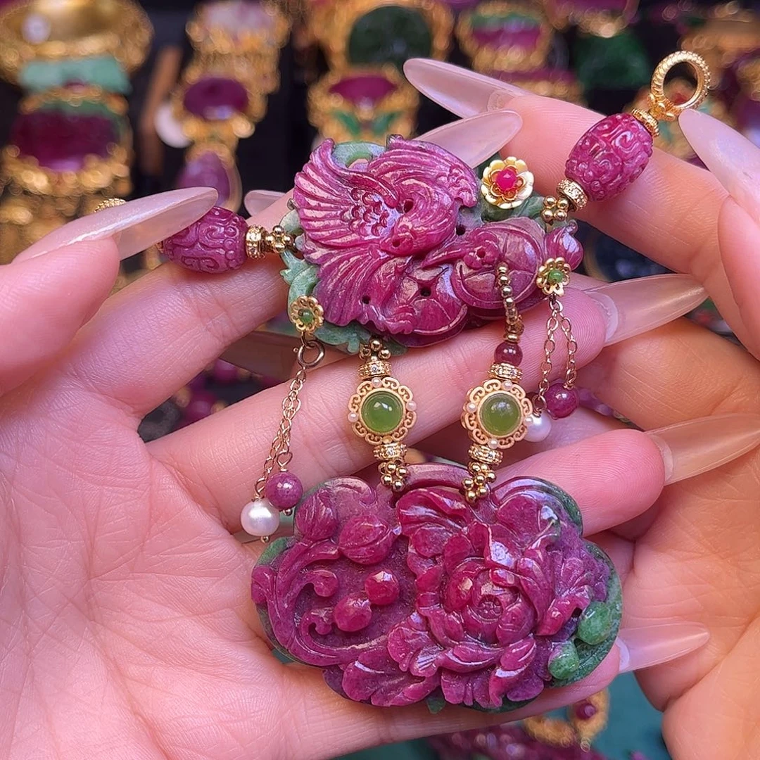 红宝石未镶嵌颈饰