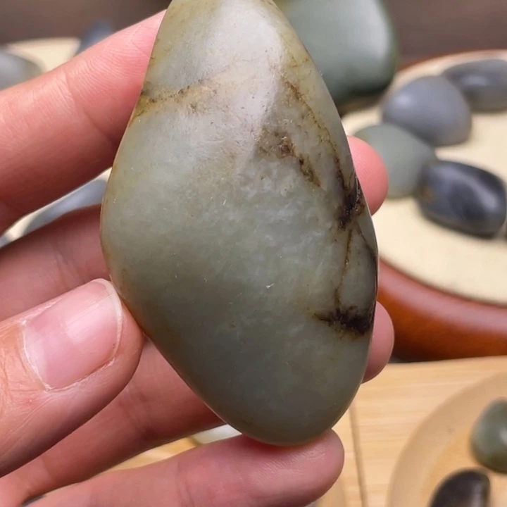 和田玉未镶嵌颈饰15