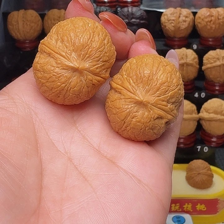 把件文玩核桃佛手元宝35尺…………96号