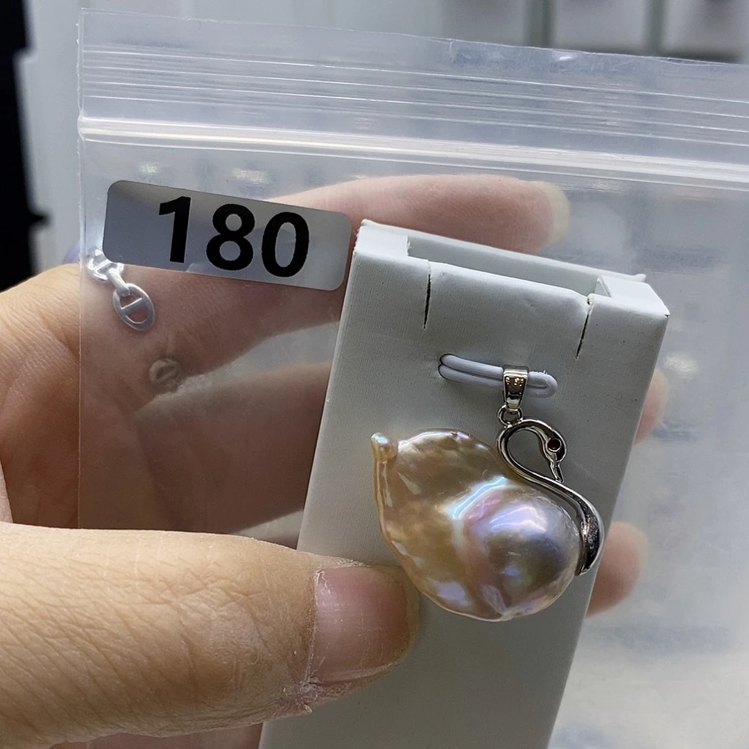 颈饰合金淡水珍珠