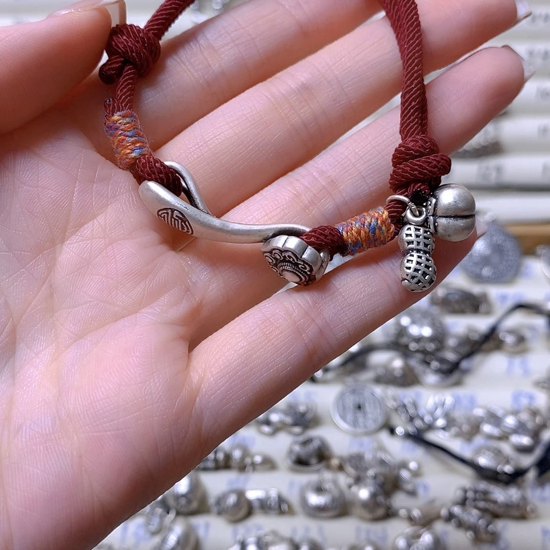 吊坠足银无事事如意