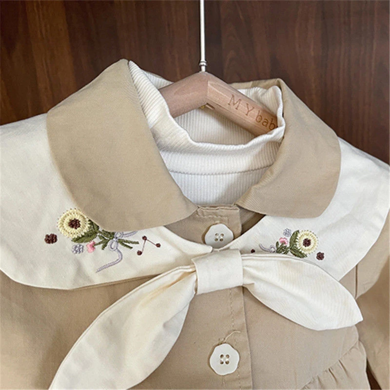 1-5岁女宝宝披肩刺绣小风衣女童春装韩版新款3女婴儿复古休闲外套