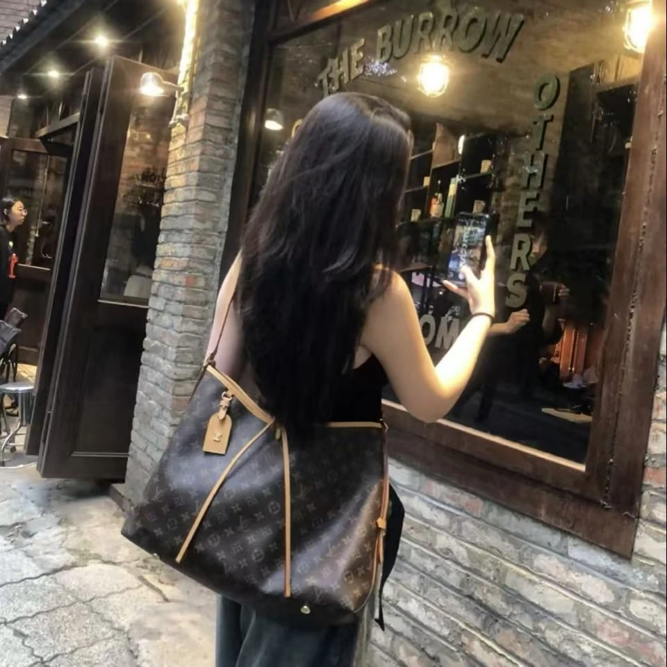 OLOIU 时尚手提单肩斜挎女士包包qTZ