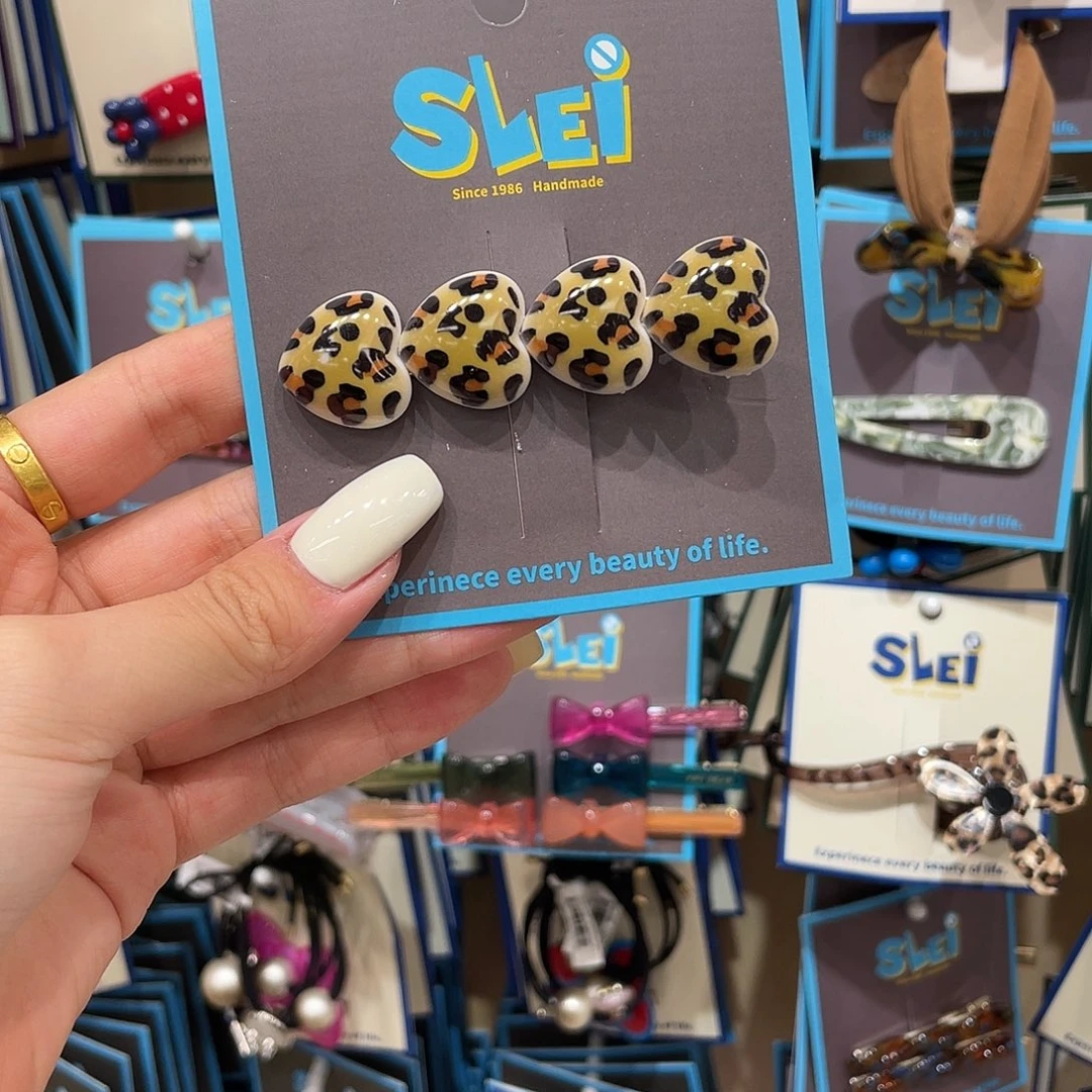 布艺非金属爱心豹纹发夹