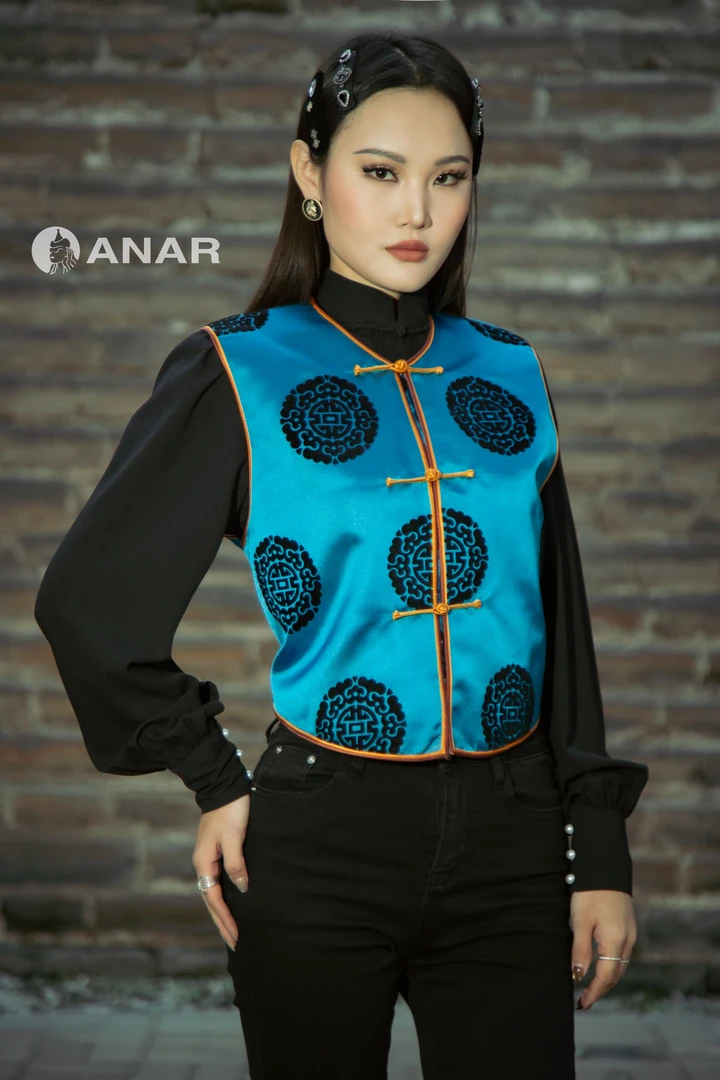 ANAR原创设计免烫四季通用波点提花马甲