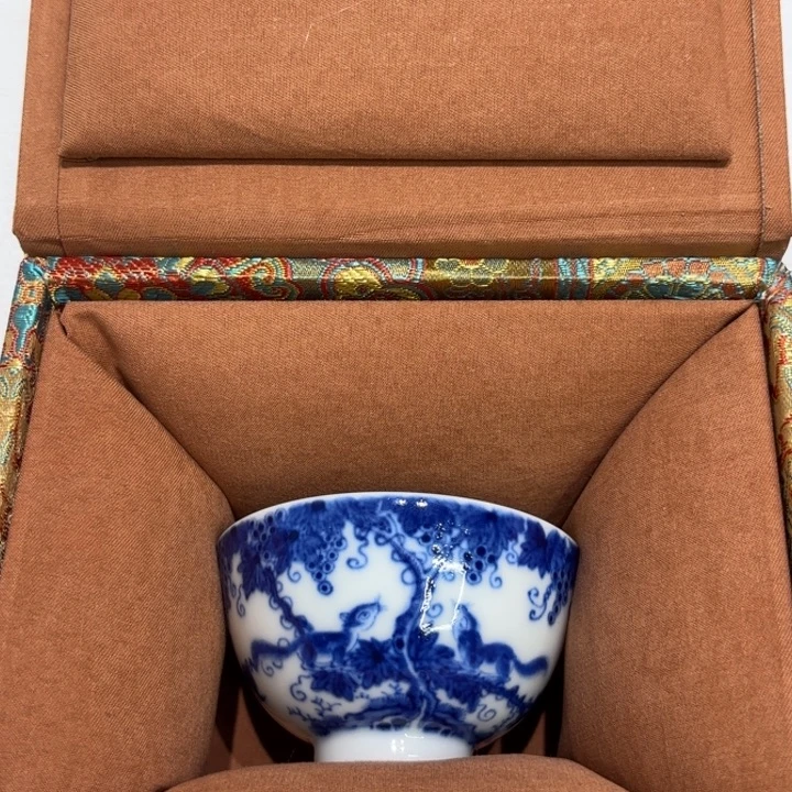 摆件陶精美的陶瓷摆件……