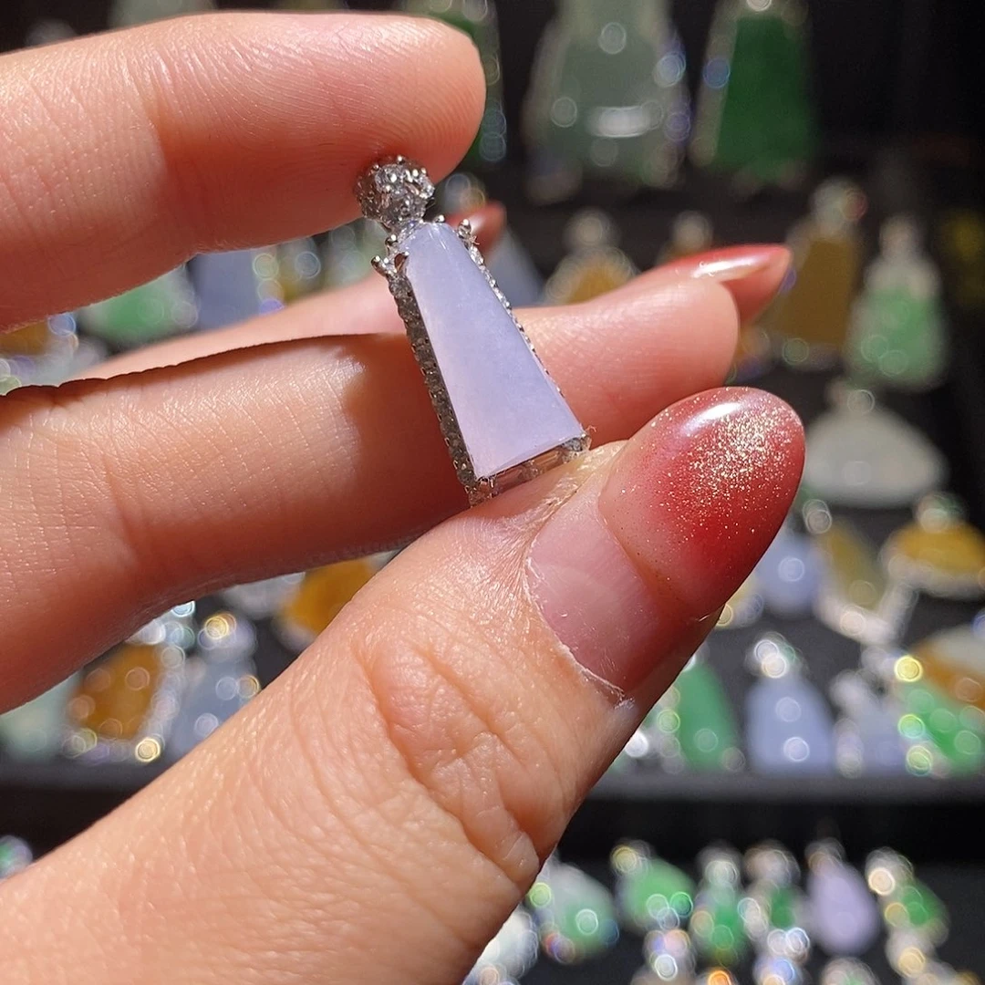 颈饰银S925镶嵌翡翠天然翡翠