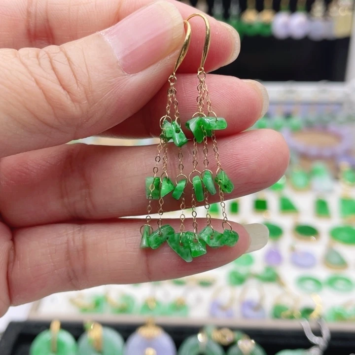 翡翠18K金镶嵌耳饰