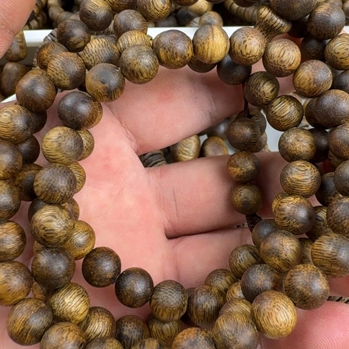 手串沉香好*?张勺子手串25克加