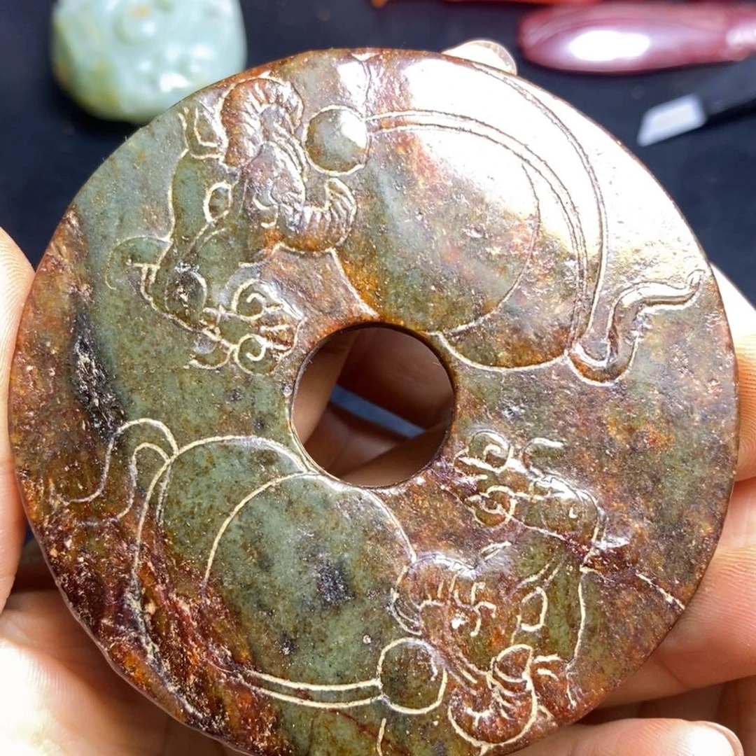 未镶嵌和田玉（糖玉）挂件