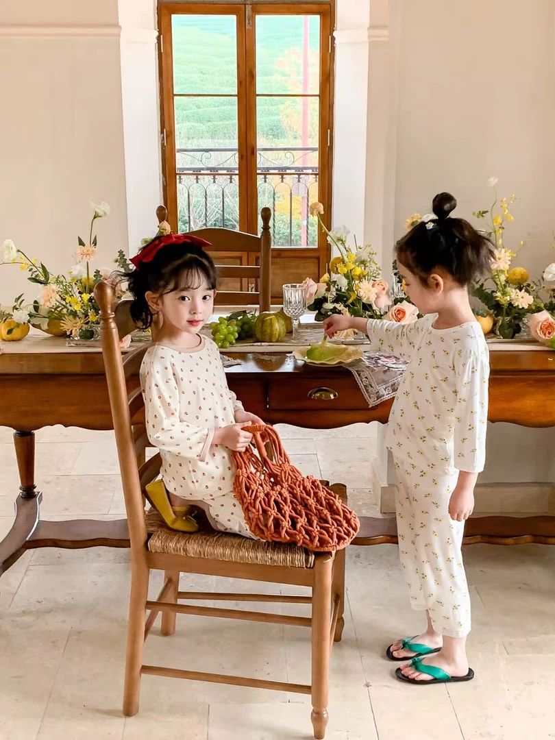 三只小鸭-小菊花长袖套装          2024