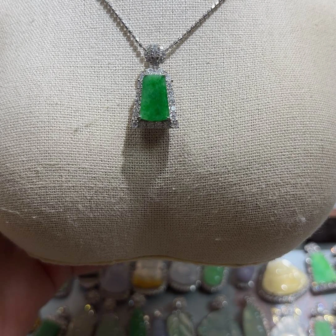 s***o翡翠银S925镶嵌吊坠(不含链)