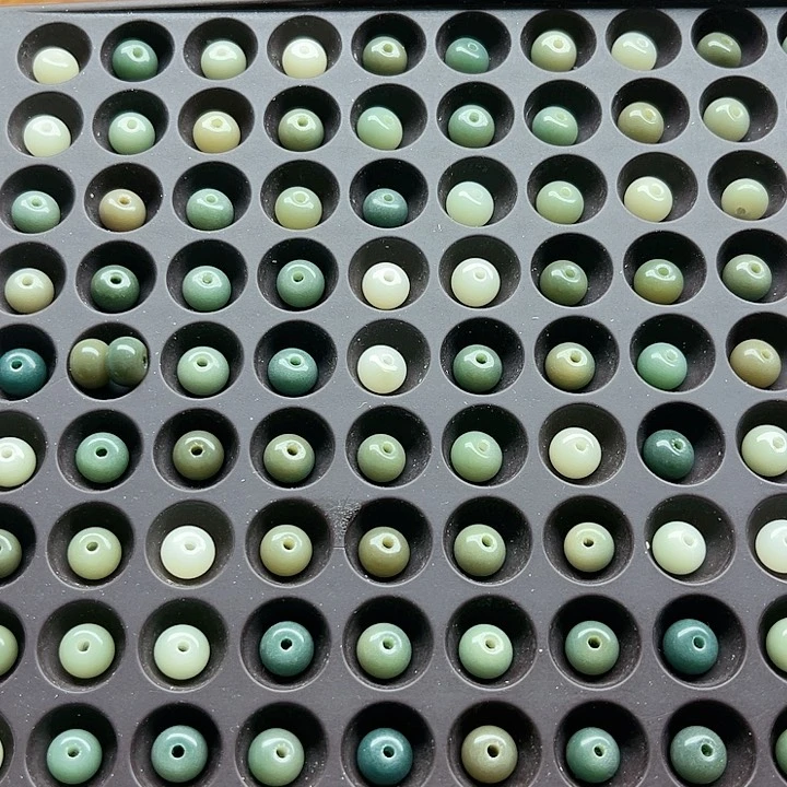 白玉菩提吊坠微瑕6/8青提苹果100卡灯牌宠100