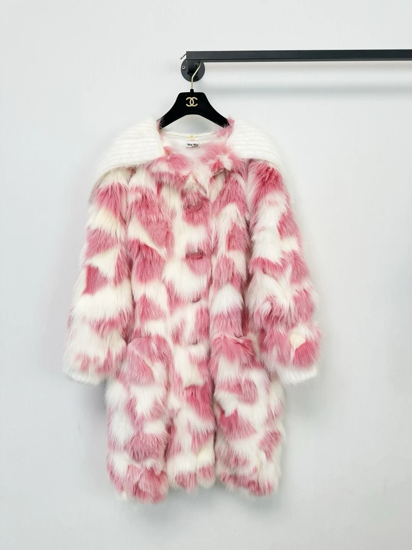 全新未使用 MIU MIU/缪缪 Miumiu全新皮草外套/36码/