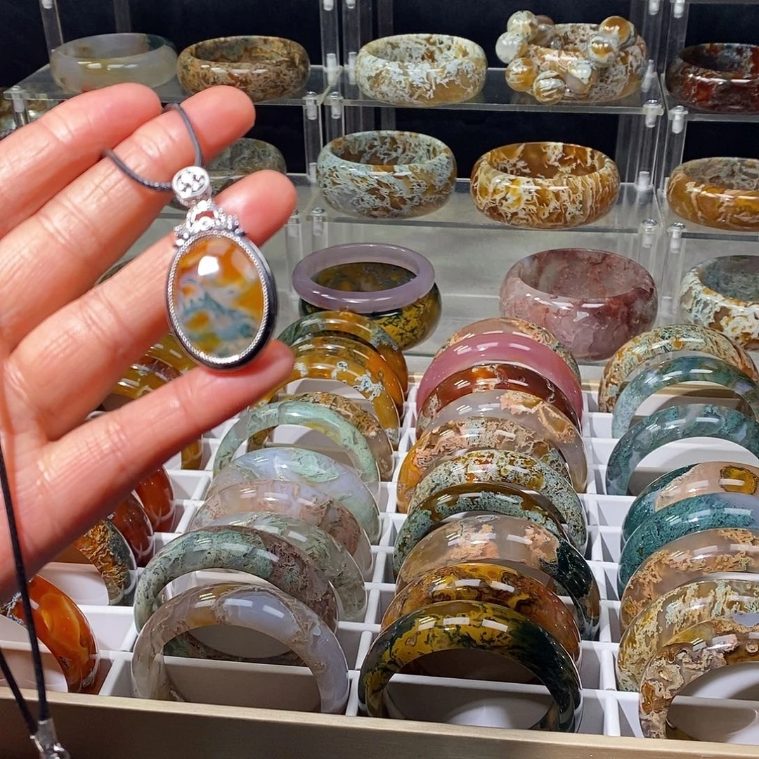 玛瑙/玉髓未镶嵌颈饰