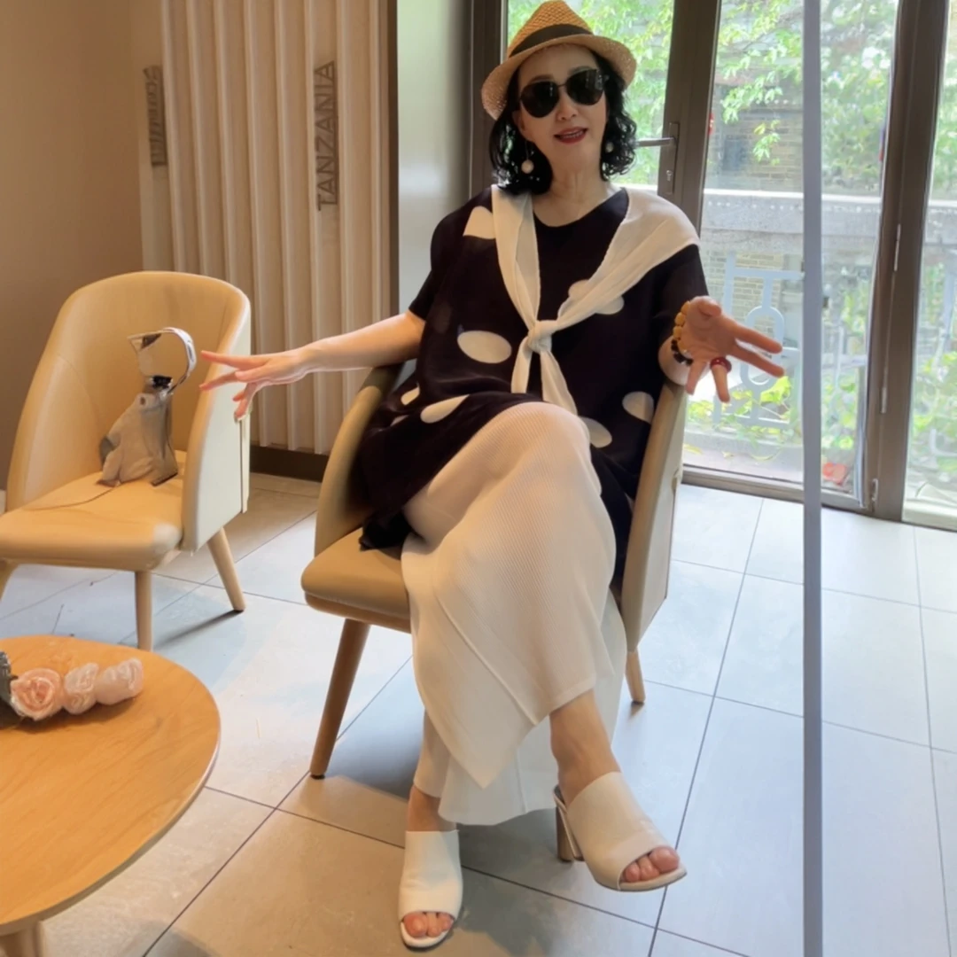 【防晒帽波点】褶皱夏季防晒时尚妈妈套装撞色连帽时尚显瘦两件套