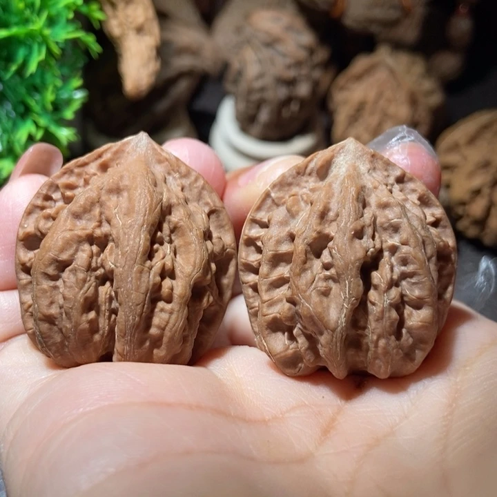 把件文玩核桃东北楸子小雪9