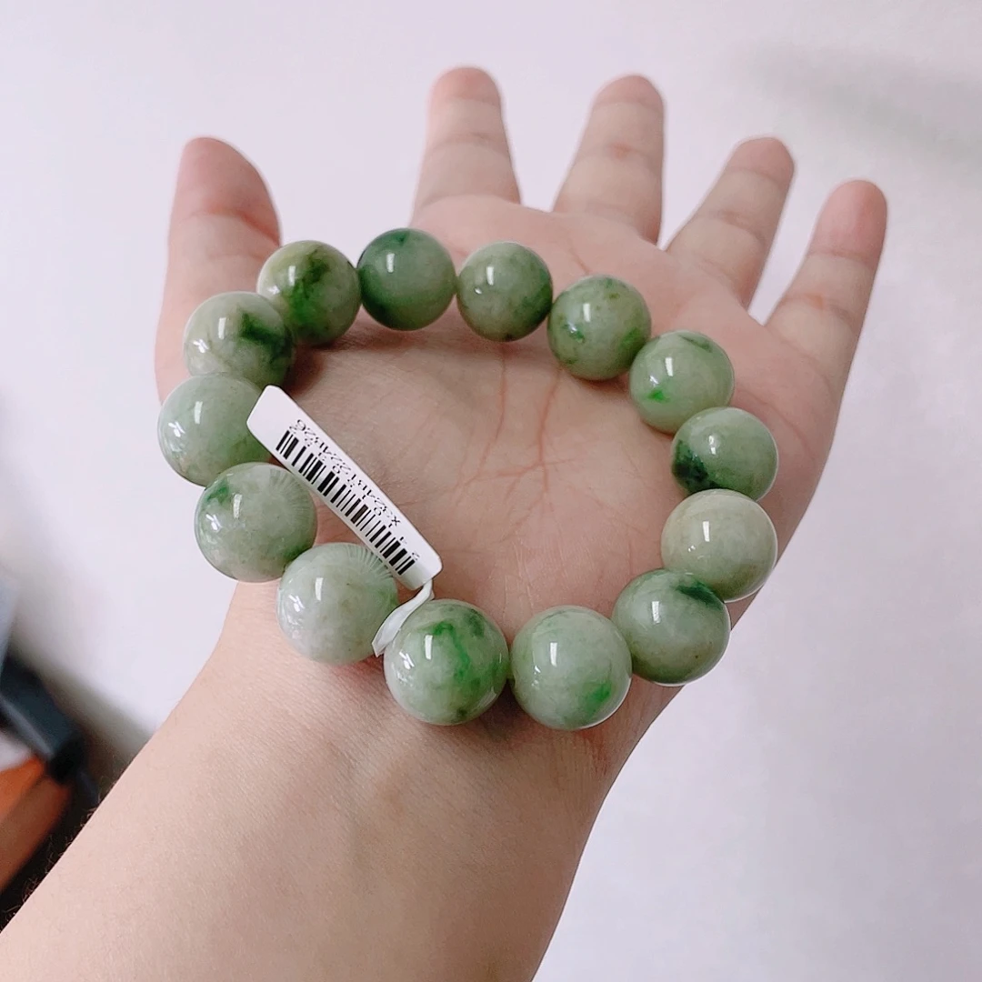 定制翡翠未镶嵌珠串