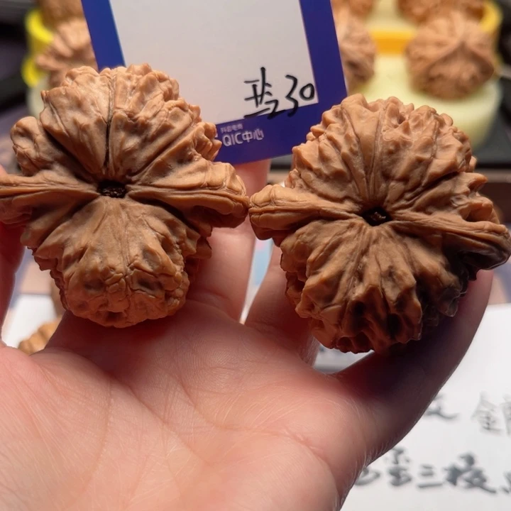 吊坠文玩核桃用****9文玩核桃30