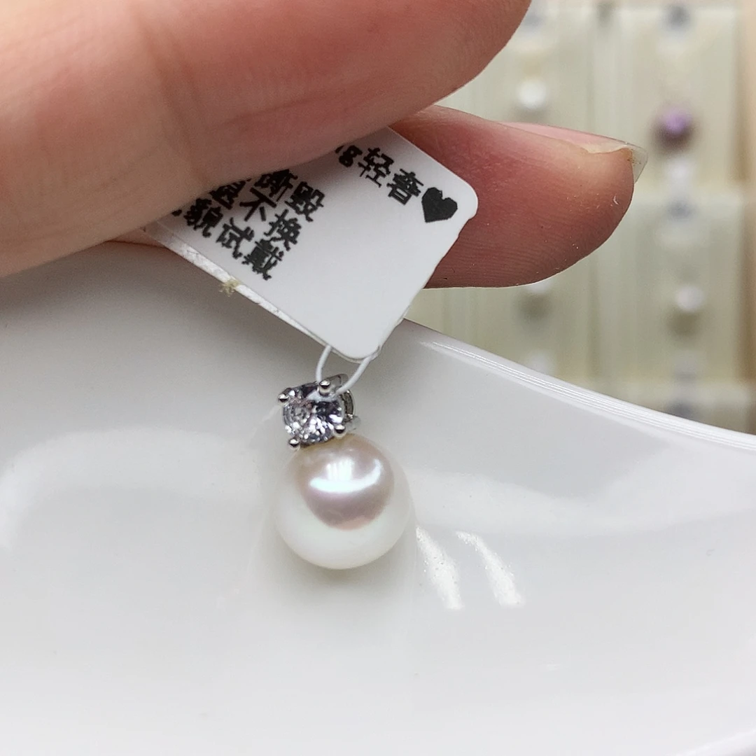 淡水珍珠颈饰合金