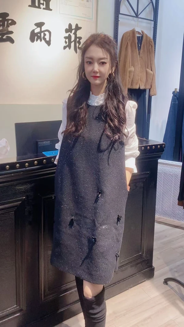 Y515020小花繁星衬衣两件套裙