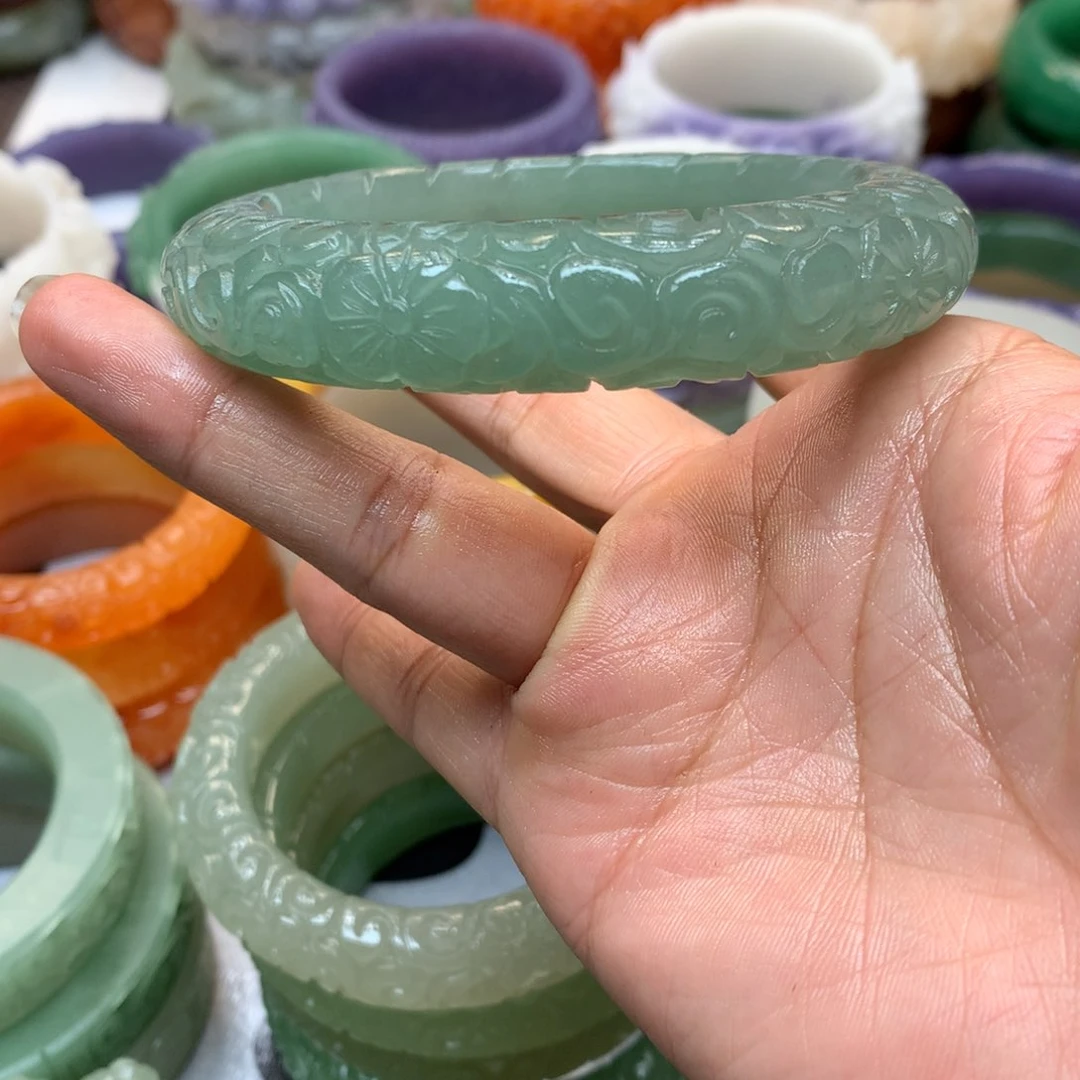 未镶嵌手镯石英质玉三****发