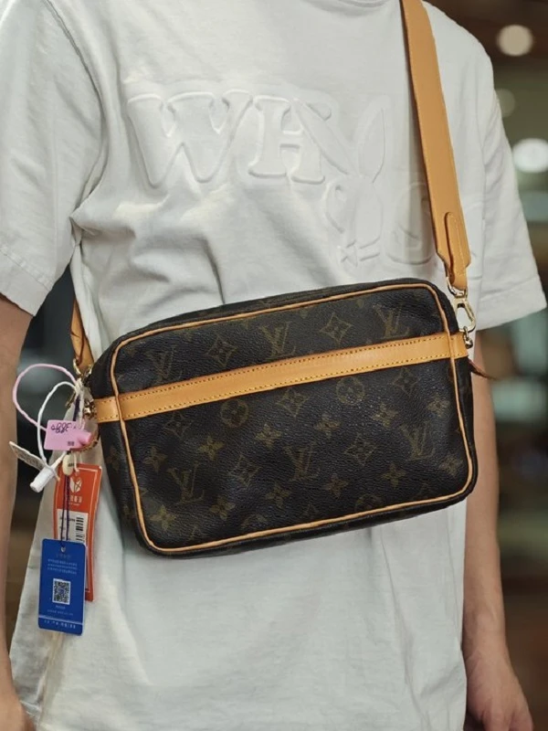 95新 LouisVuitton/路易威登 LV 横版相机包(小)/jj07127960/7960