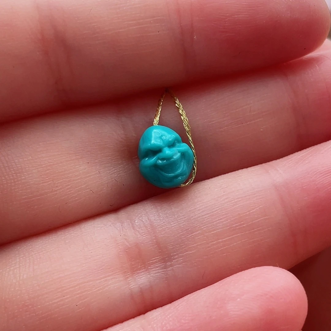 绿松石颈饰未镶嵌