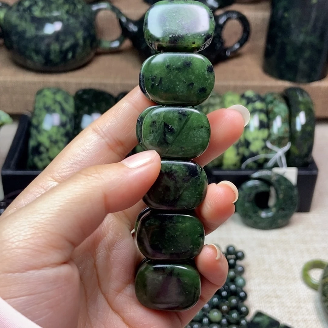 蛇纹石玉未镶嵌药王石手牌