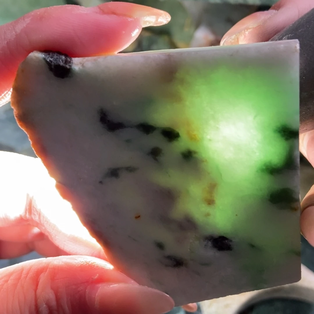 翡翠未镶嵌挂件天然翡翠