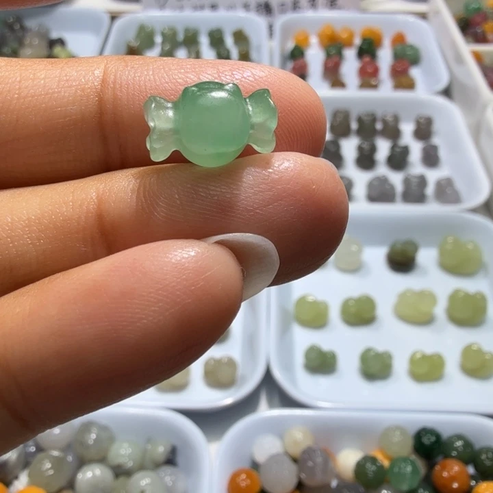 未镶嵌和田玉珠宝半成品