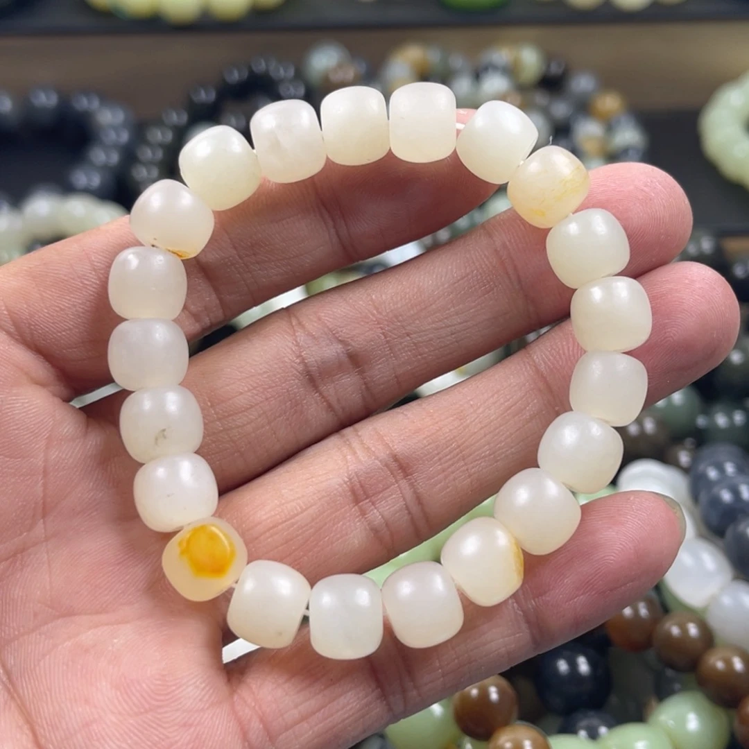和田玉手串未镶嵌