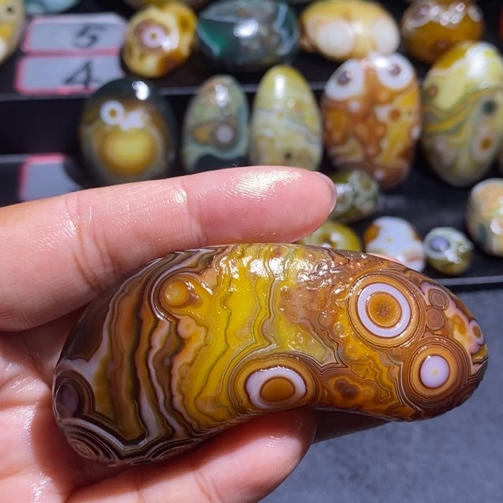 玛瑙/玉髓未镶嵌吊坠(不含链)143