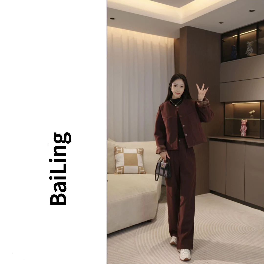 LL休闲羽绒外套女2024秋冬高级感显瘦时尚直筒裤子两件套BN0408